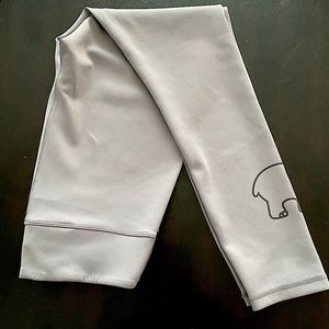 EUC Ivory Ella Leggings